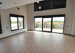 Вилла без мебели планировки 5+1 в районе Дошемеалты - Анталия 