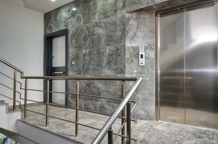 Здание, имеющее 4 квартиры в районе Дошемеалты - Анталия 