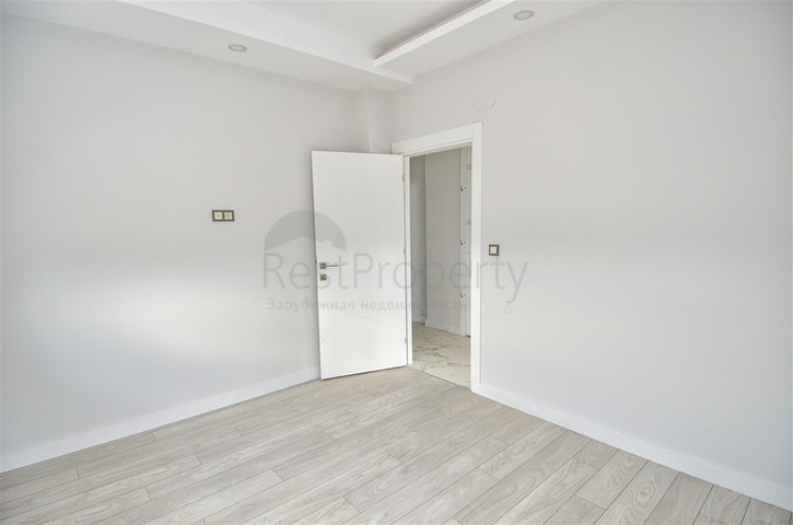 Здание, имеющее 4 квартиры в районе Дошемеалты - Анталия 