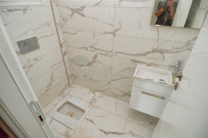 Здание, имеющее 4 квартиры в районе Дошемеалты - Анталия 