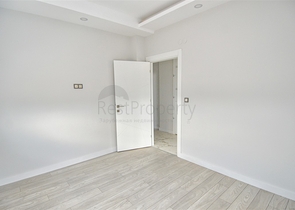 Здание, имеющее 4 квартиры в районе Дошемеалты - Анталия 