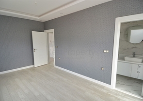 Здание, имеющее 4 квартиры в районе Дошемеалты - Анталия 