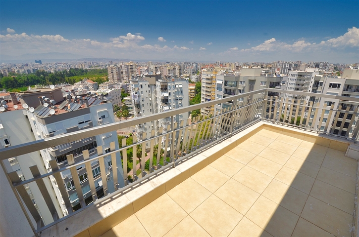 Квартира планировки 5+2 в районе Ешильбахче - Анталия 