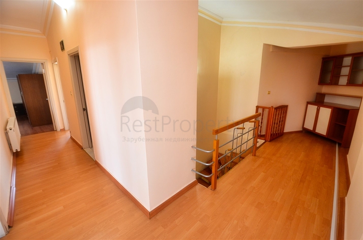 Квартира планировки 5+2 в районе Ешильбахче - Анталия 