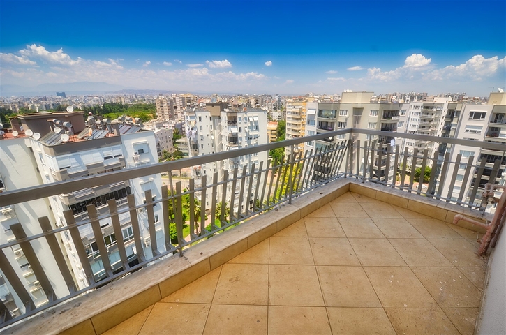 Квартира планировки 5+2 в районе Ешильбахче - Анталия 