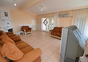 Квартира планировки 5+2 в районе Ешильбахче - Анталия 