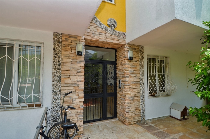 Квартира планировки 4+1 в микрорайоне Хурма - Анталия 