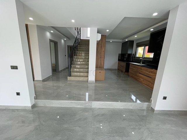 Вилла с бассейном планировки 5+1 в районе Белек - Анталия