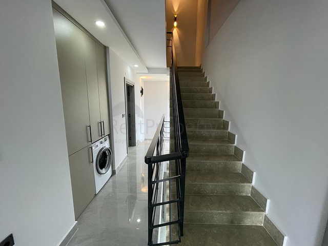 Вилла с бассейном планировки 5+1 в районе Белек - Анталия