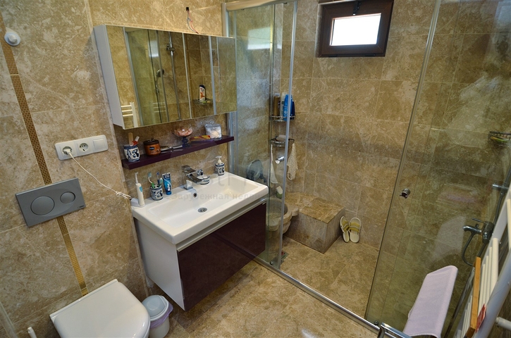 Квартира без мебели планировки 2+1 в микрорайоне Гюрсу - Анталия 