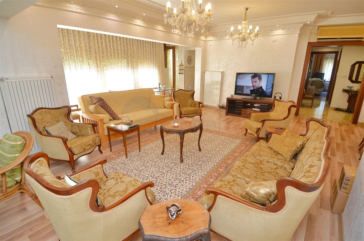 Квартира без мебели планировки 2+1 в микрорайоне Гюрсу - Анталия 