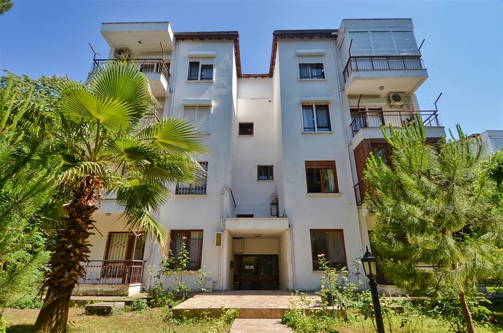 Квартира без мебели планировки 2+1 в микрорайоне Гюрсу - Анталия 