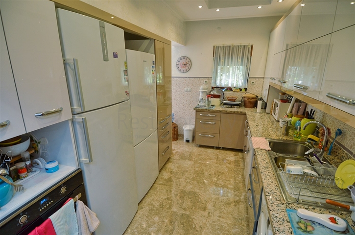 Квартира без мебели планировки 2+1 в микрорайоне Гюрсу - Анталия 