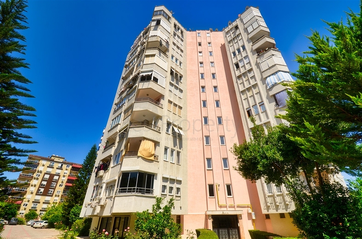 Просторная квартира планировки 3+1 в микрорайоне Сителер - Анталия