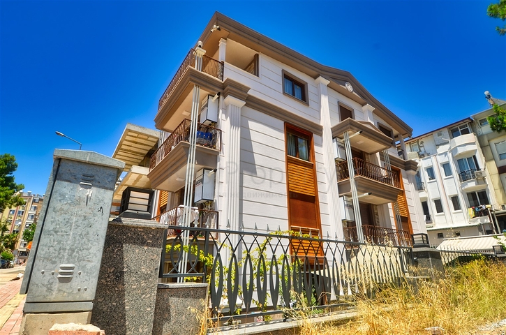 Квартира планировки 1+1 в микрорайоне Алтынкум - Анталия 