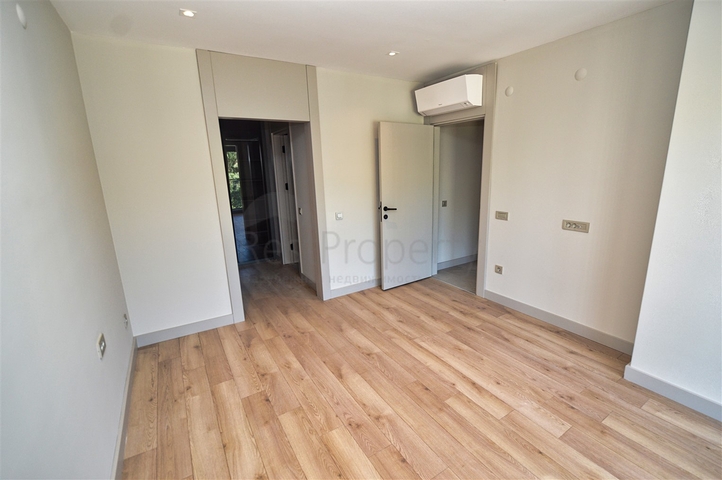 Квартира планировки 3+1 в микрорайоне Унджалы - Анталия 