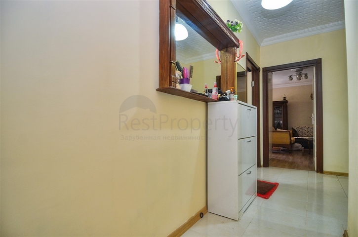 Квартира планировки 1+1 в центре города Анталия  