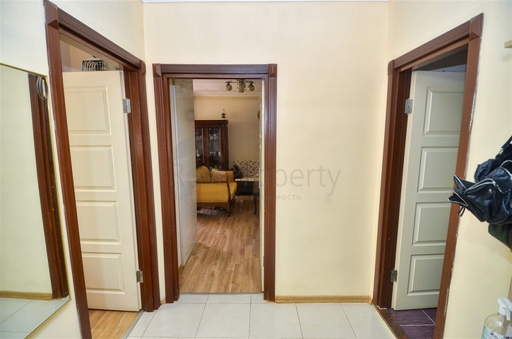 Квартира планировки 1+1 в центре города Анталия  