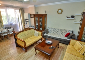 Квартира планировки 1+1 в центре города Анталия  