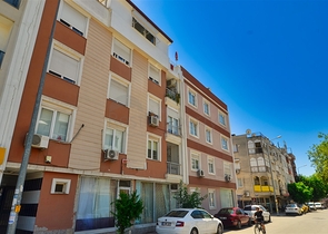 Квартира планировки 1+1 в центре города Анталия  