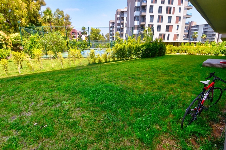 Квартира планировки 3+1 в микрорайоне Улуч - Анталия 