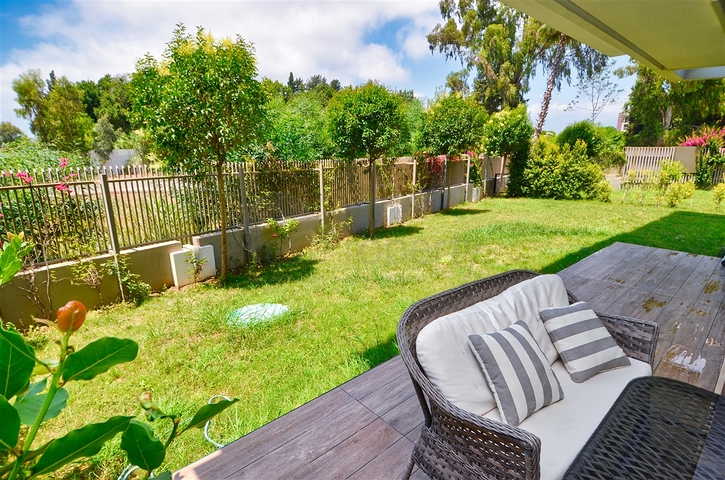 Квартира планировки 3+1 в микрорайоне Улуч - Анталия 