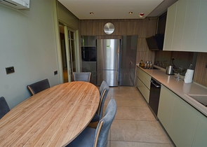 Квартира планировки 3+1 в микрорайоне Улуч - Анталия 