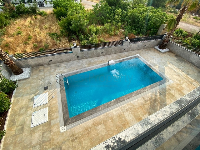 Вилла планировки 4+1 в районе Дошемеалты - Анталия 