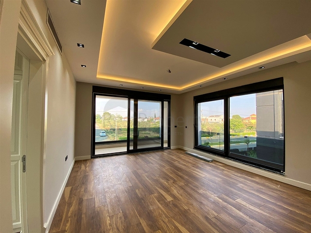 Вилла планировки 4+1 в районе Дошемеалты - Анталия 