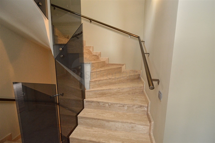 Вилла планировки 5+1 в лайоне Лара - Анталия 