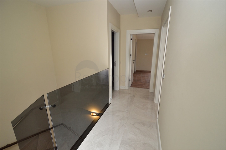 Вилла планировки 5+1 в лайоне Лара - Анталия 