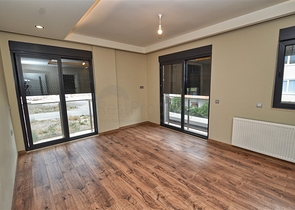 Вилла планировки 5+1 в лайоне Лара - Анталия 