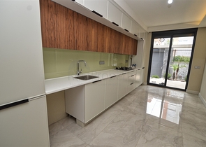 Вилла планировки 5+1 в лайоне Лара - Анталия 