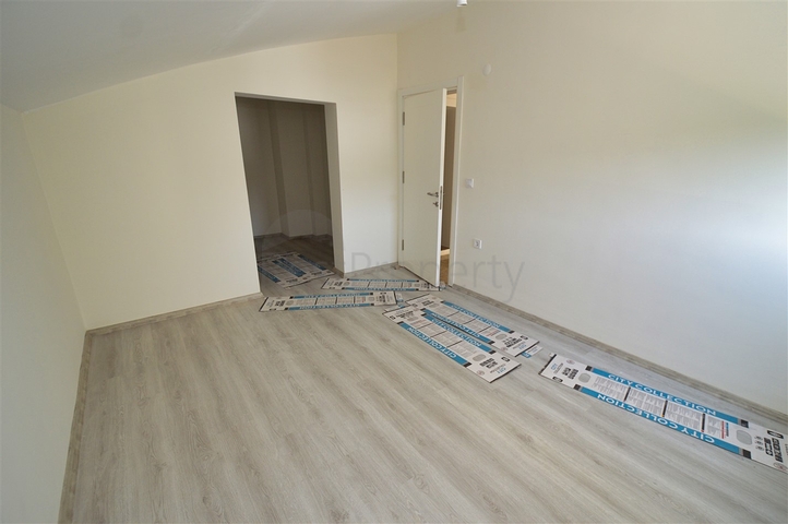 Квартира планировки 3+1 дуплекс в микрорайоне Гузельоба - Анталия 