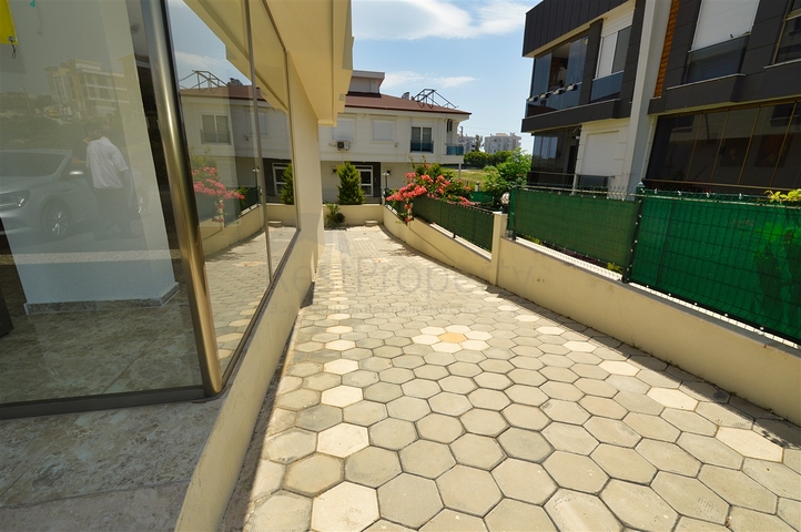 Квартира планировки 3+1 дуплекс в микрорайоне Гузельоба - Анталия 