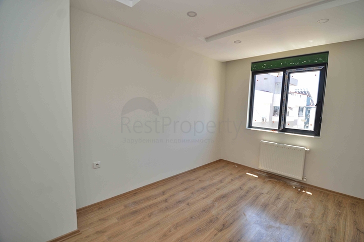 Квартира планировки 3+1 дуплекс в центре города Анталия 