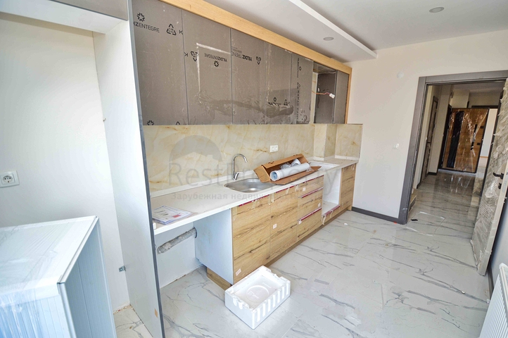 Квартира планировки 3+1 дуплекс в центре города Анталия 