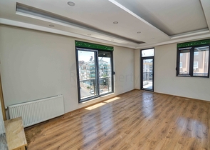 Квартира планировки 3+1 дуплекс в центре города Анталия 