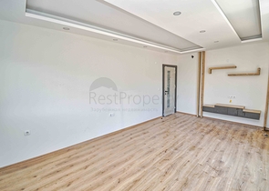 Квартира планировки 3+1 дуплекс в центре города Анталия 