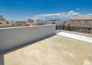 Квартира планировки 3+1 дуплекс в центре города Анталия 