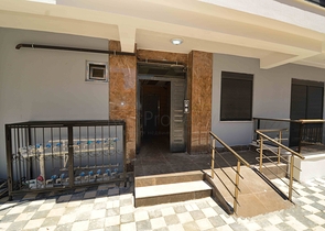 Квартира планировки 3+1 дуплекс в центре города Анталия 