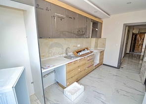 Квартира планировки 3+1 дуплекс в центре города Анталия 