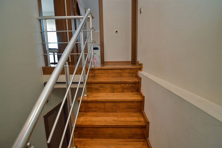 Квартира планировки 3+1 дуплекс в микрорайоне Лиман - Анталия 