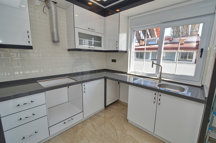 Квартира планировки 5+1 дуплекс в районе Кепез - Анталия 