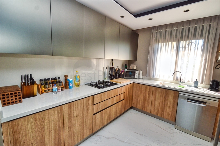 Новая квартира планировки 3+1 в микрорайоне Улуч - Анталия 