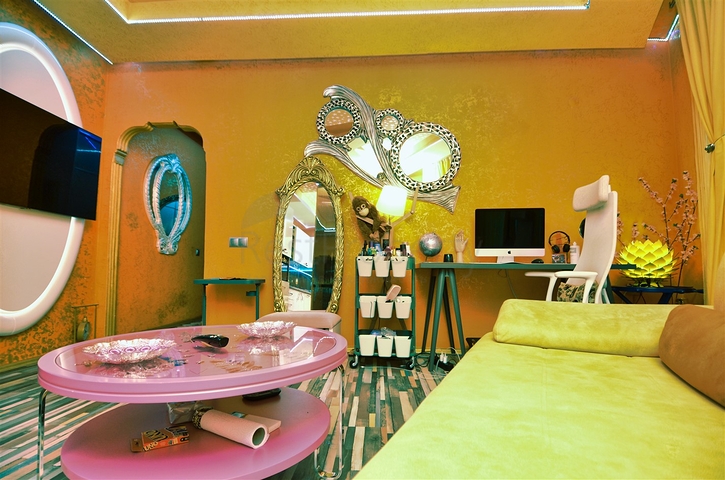 Квартира планировки 1+1 в центре города Анталия 