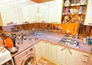 Квартира планировки 1+1 в центре города Анталия 