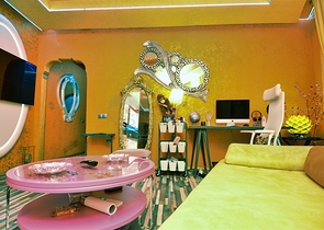 Квартира планировки 1+1 в центре города Анталия 