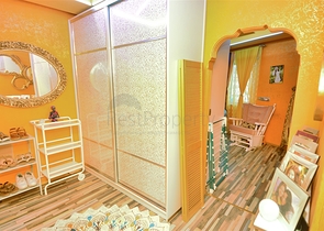 Квартира планировки 1+1 в центре города Анталия 