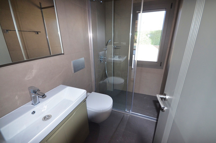 Вилла планировки 4+1 в районе Фетхие 